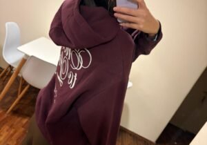Hoodie bordado espalda
